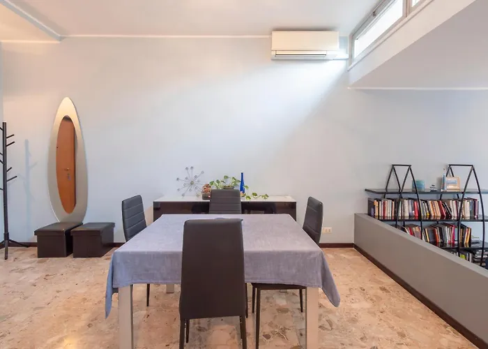 I Host - Falck 53 Apartment